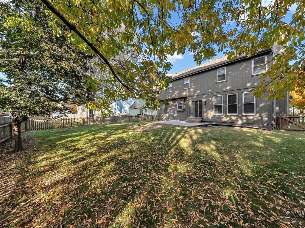 Photo 40 of 46 - 15700 S Apache Street, Olathe, KS 66062