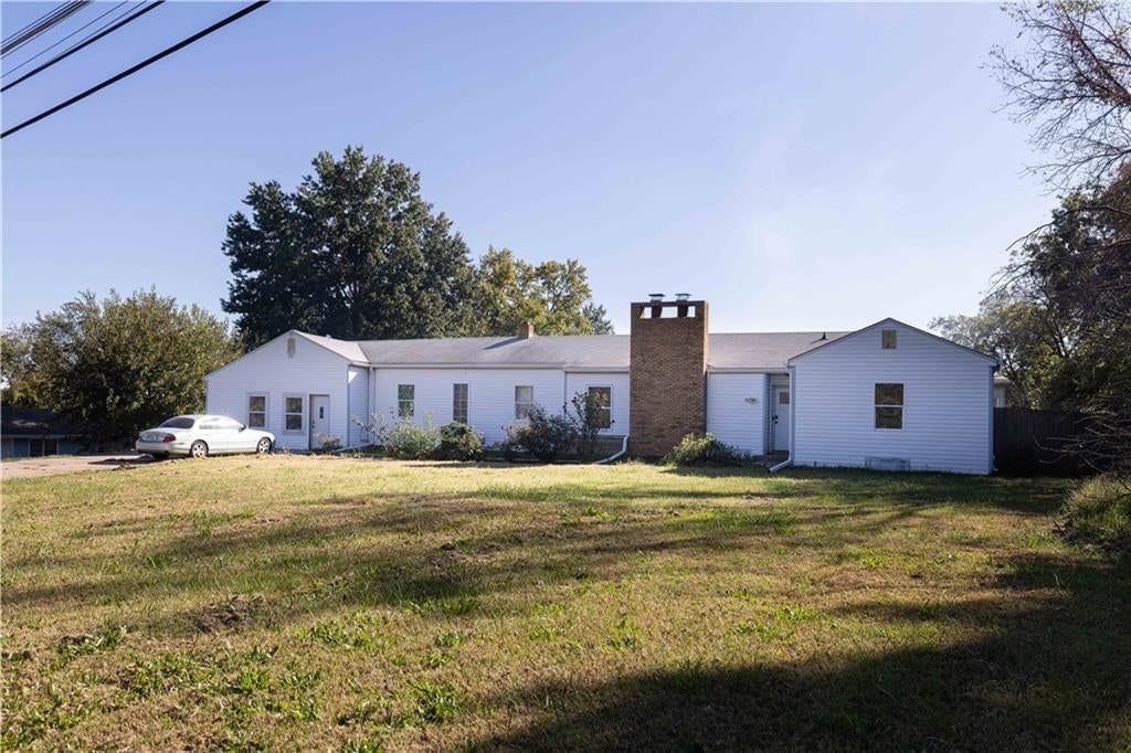 7401 E 99th Street, Kansas City, MO: listing photo 2