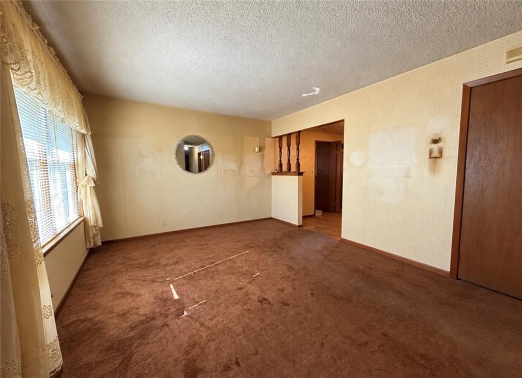 15400 37th Terrace S, Independence, MO: listing photo 2