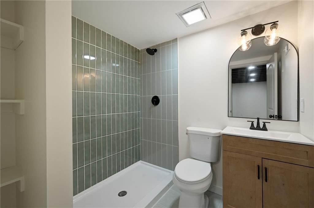 Renovated bathrooms at 6813 N Tracy Avenue, Gladstone, MO 64118