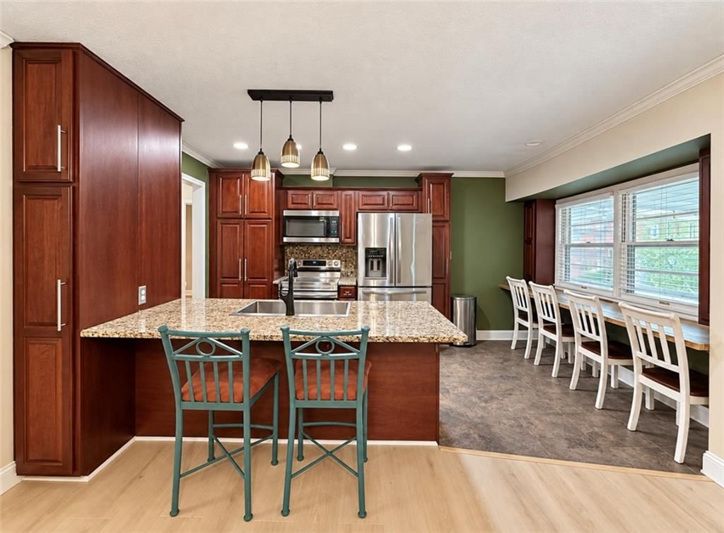 Photo 11 of 29 - 15109 E 40th Street S, Independence, MO 64055