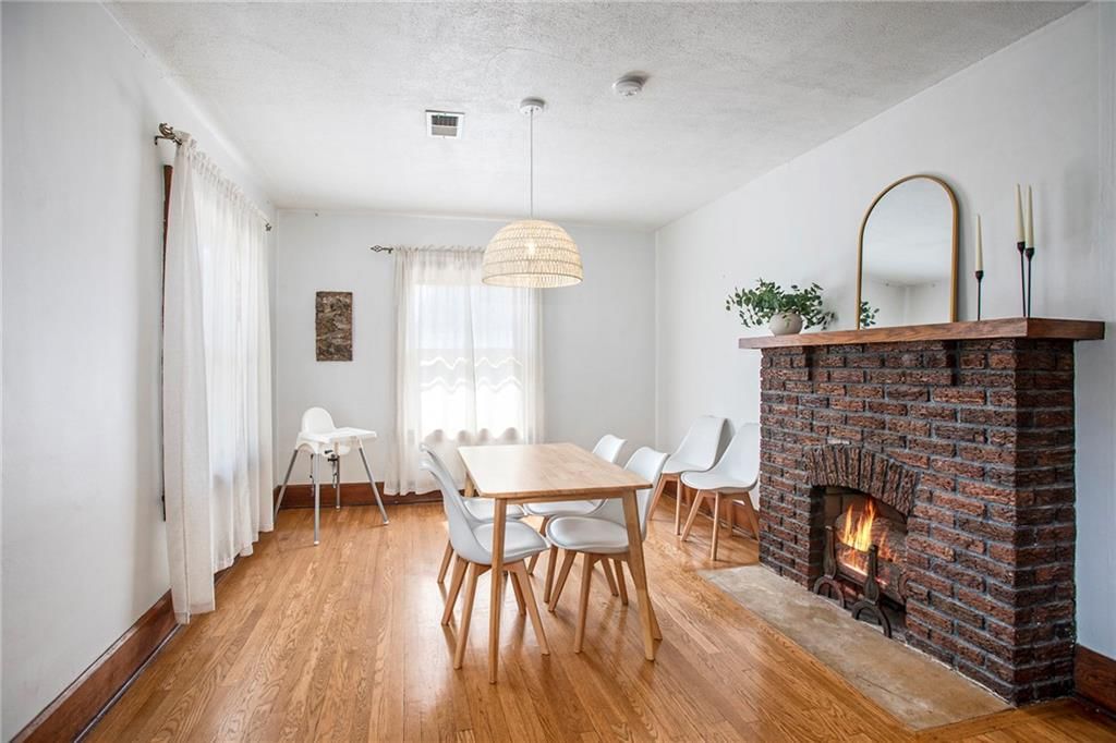 Photo 13 of 30 - 4346 Campbell Street, Kansas City, MO 64110