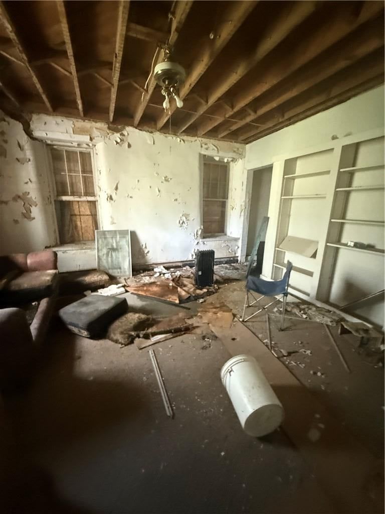 Photo 12 of 22 - 414 E Cedar Street