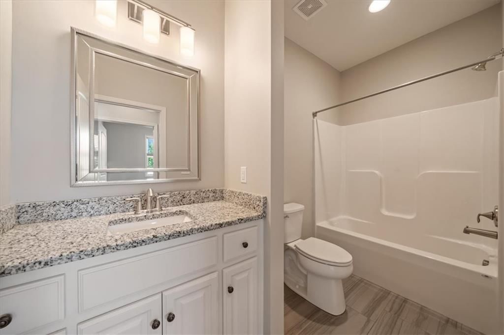Photo 20 of 27 - 18909 Corbin Street, Spring Hill, KS 66083