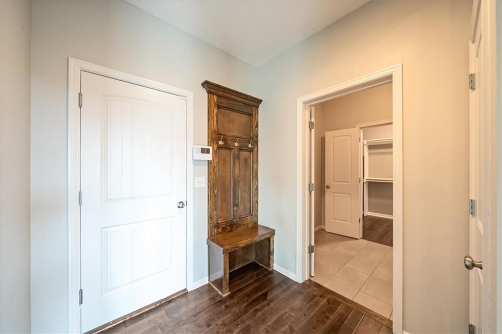 Photo 18 of 27 - 18909 Corbin Street, Spring Hill, KS 66083