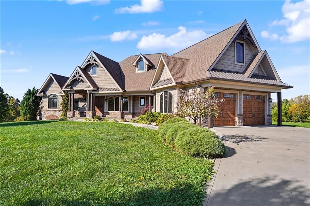 2853 W 131st Street, Olathe, KS: listing photo 3