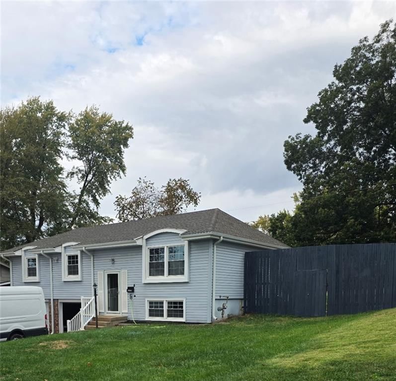 16100 E 30th Terrace S, Independence, MO