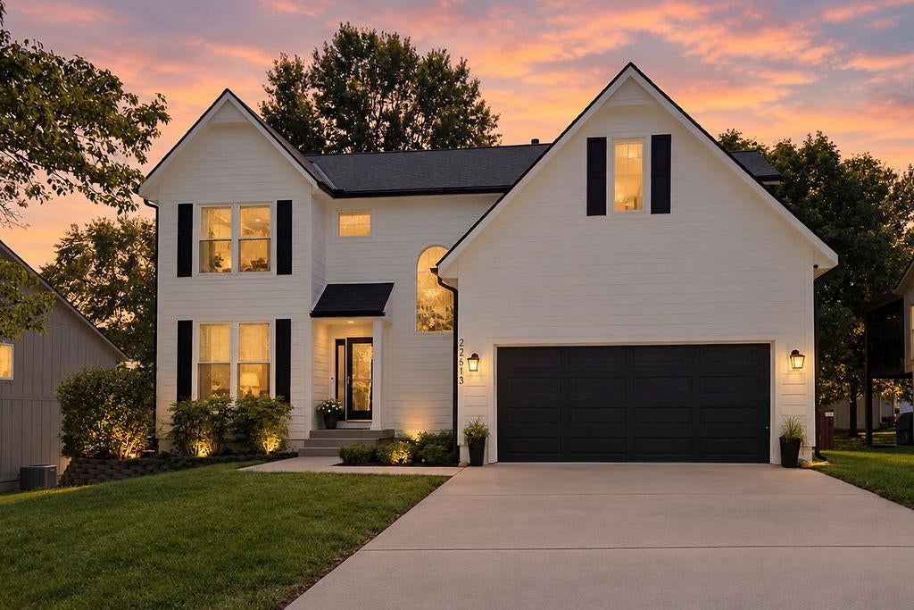 22613 W 49TH Terrace, Shawnee, KS