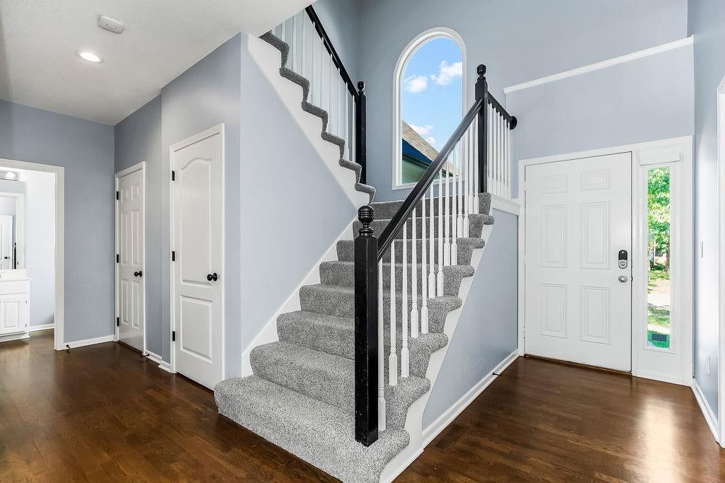 22613 W 49TH Terrace, Shawnee, KS: listing photo 3