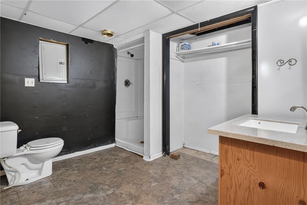 Photo 23 of 34 - 611 W 85th Street, Kansas City, MO 64114