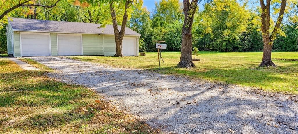 615 W Santa Fe Street, Gardner, KS: listing photo 2