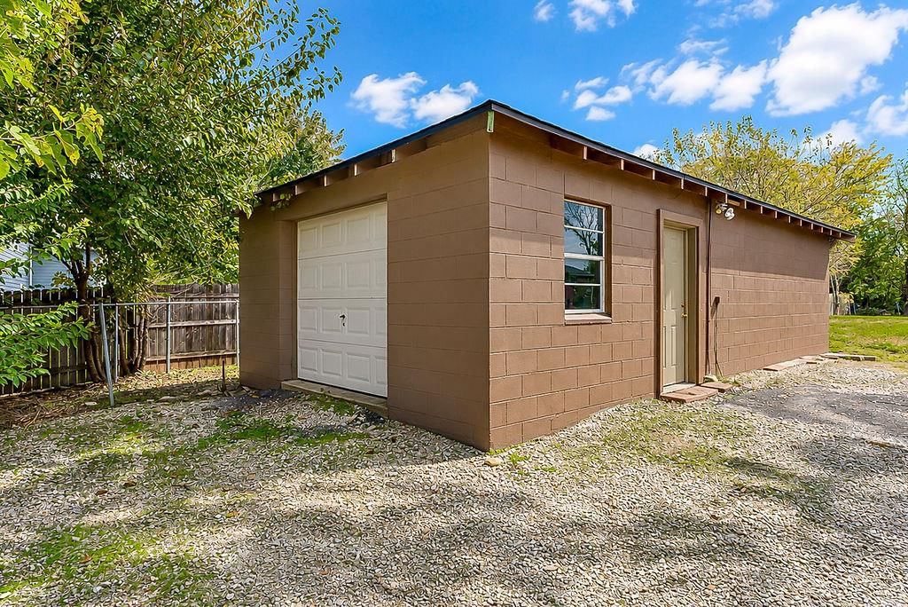 Photo 35 of 40 - 25025 W 143rd Street, Olathe, KS 66061