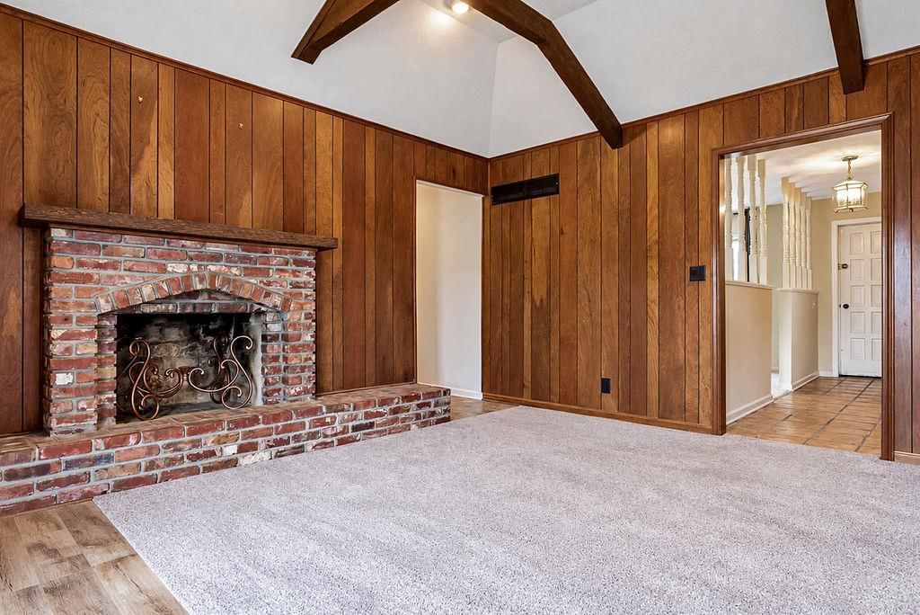 Photo 7 of 40 - 25025 W 143rd Street, Olathe, KS 66061
