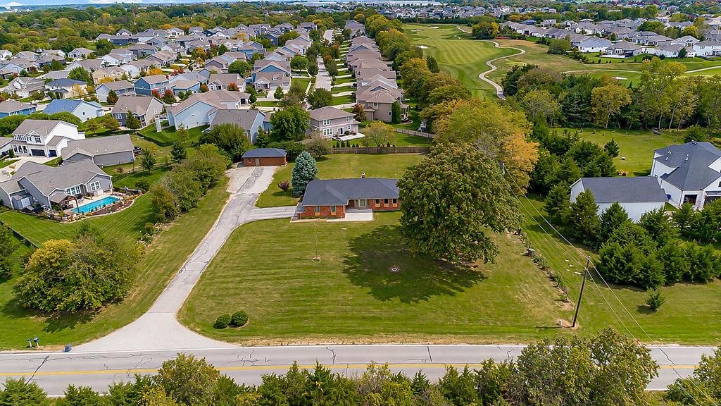 Photo 38 of 40 - 25025 W 143rd Street, Olathe, KS 66061