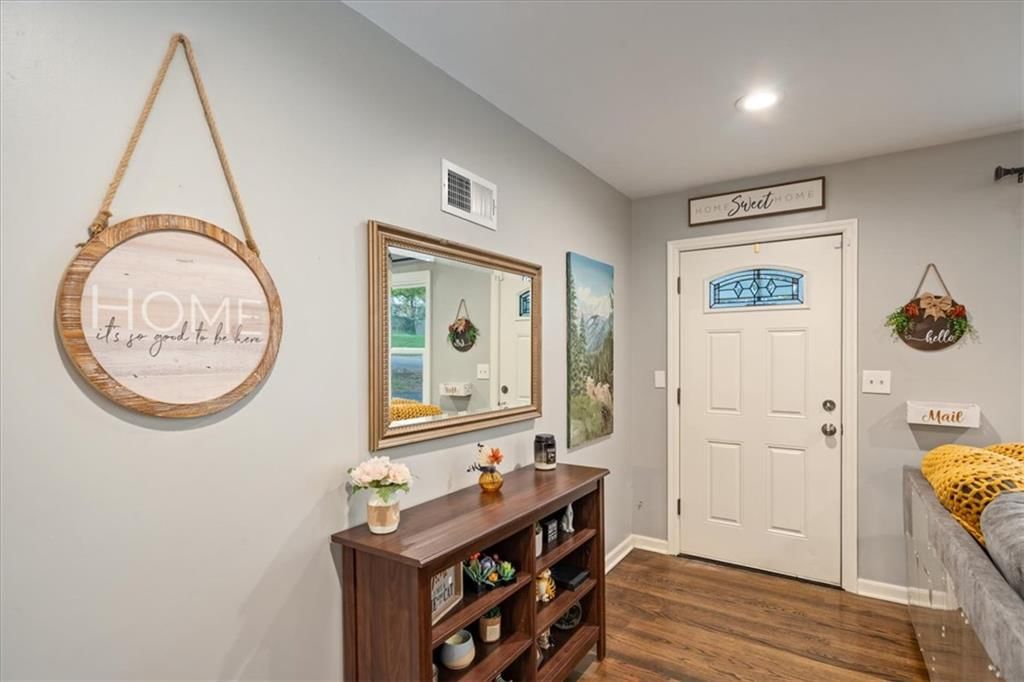 7207 Overton Avenue, Raytown, MO: listing photo 3