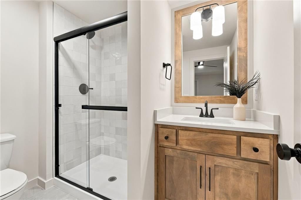 Photo 49 of 62 - 4905 W 71st Street, Prairie Village, KS 66208
