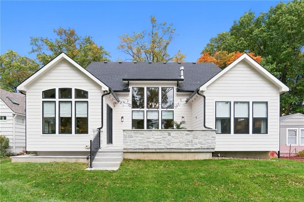 Photo 61 of 62 - 4905 W 71st Street, Prairie Village, KS 66208