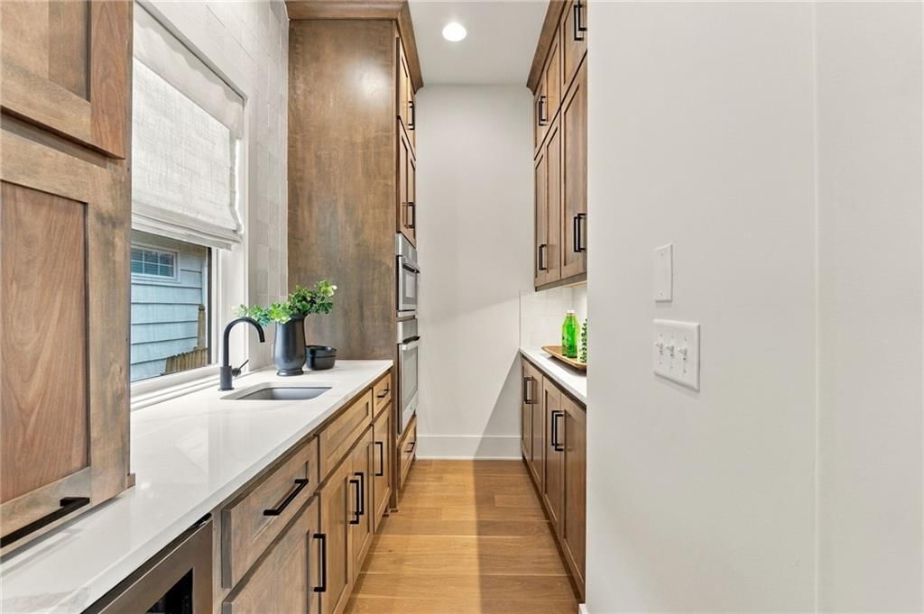 Updated kitchen at 4905 W 71st Street, Prairie Village, KS 66208