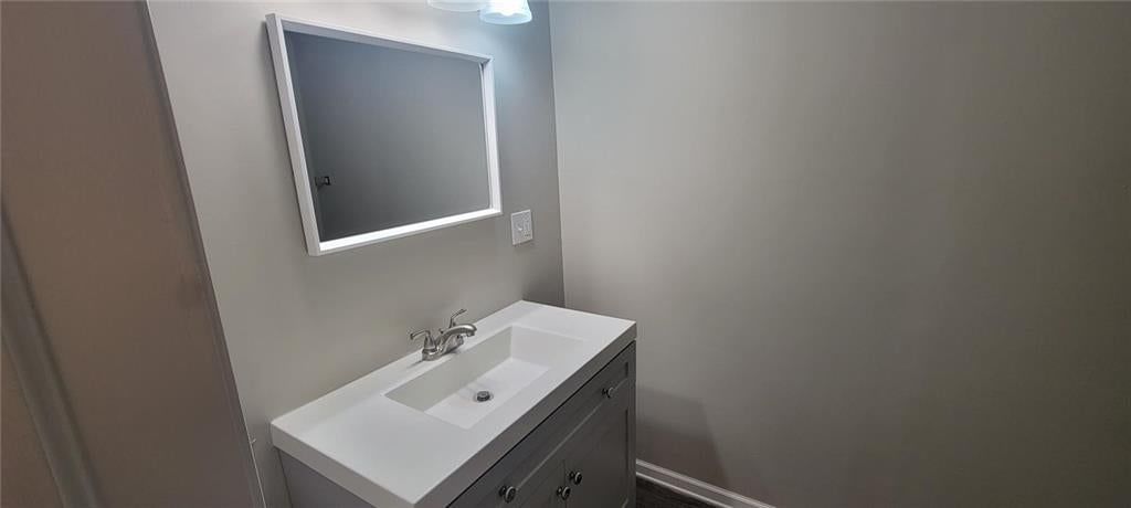 Gray vanity at 711 W Jones Street, Independence, MO 64050