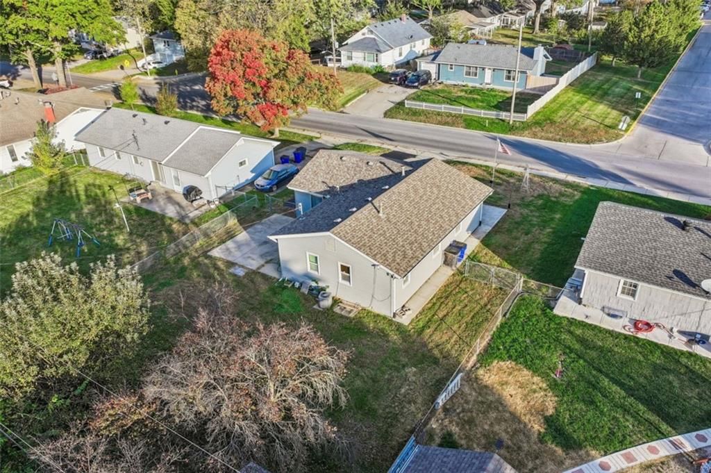 Photo 48 of 53 - 559 E Prairie Street, Olathe, KS 66061