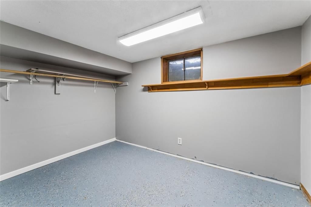Photo 36 of 53 - 559 E Prairie Street, Olathe, KS 66061