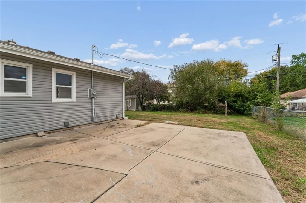 Photo 53 of 53 - 559 E Prairie Street, Olathe, KS 66061