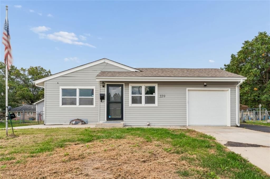 559 E Prairie Street, Olathe, KS