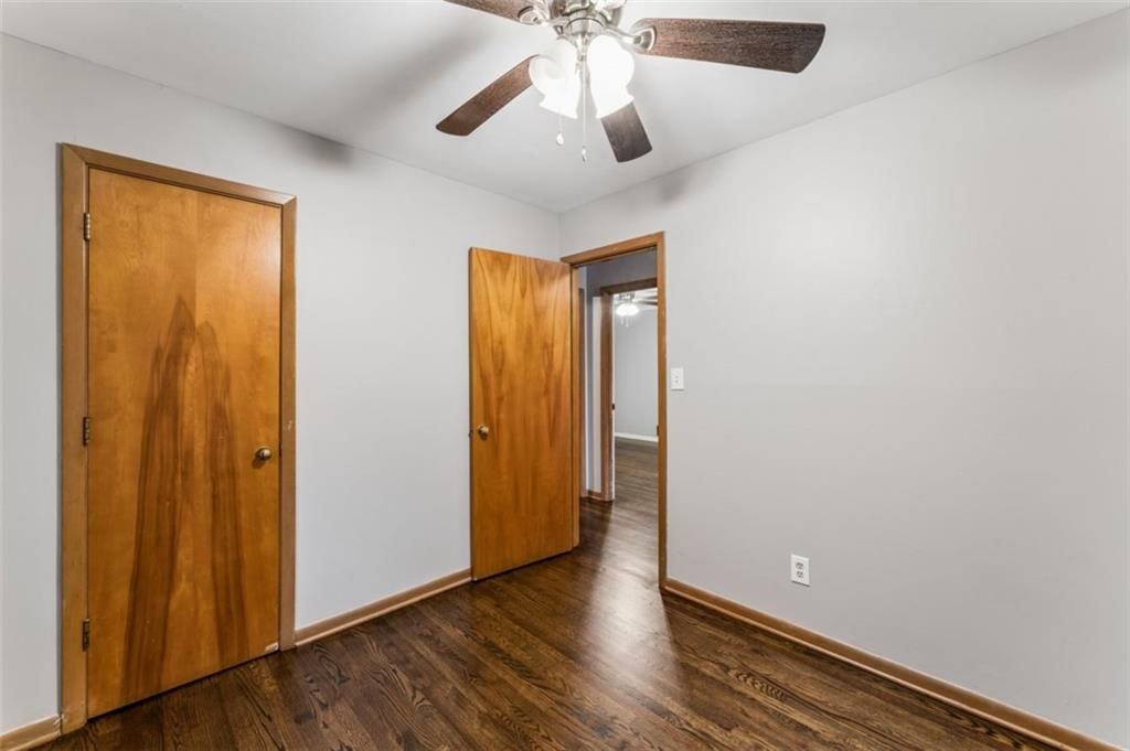 Photo 28 of 53 - 559 E Prairie Street, Olathe, KS 66061