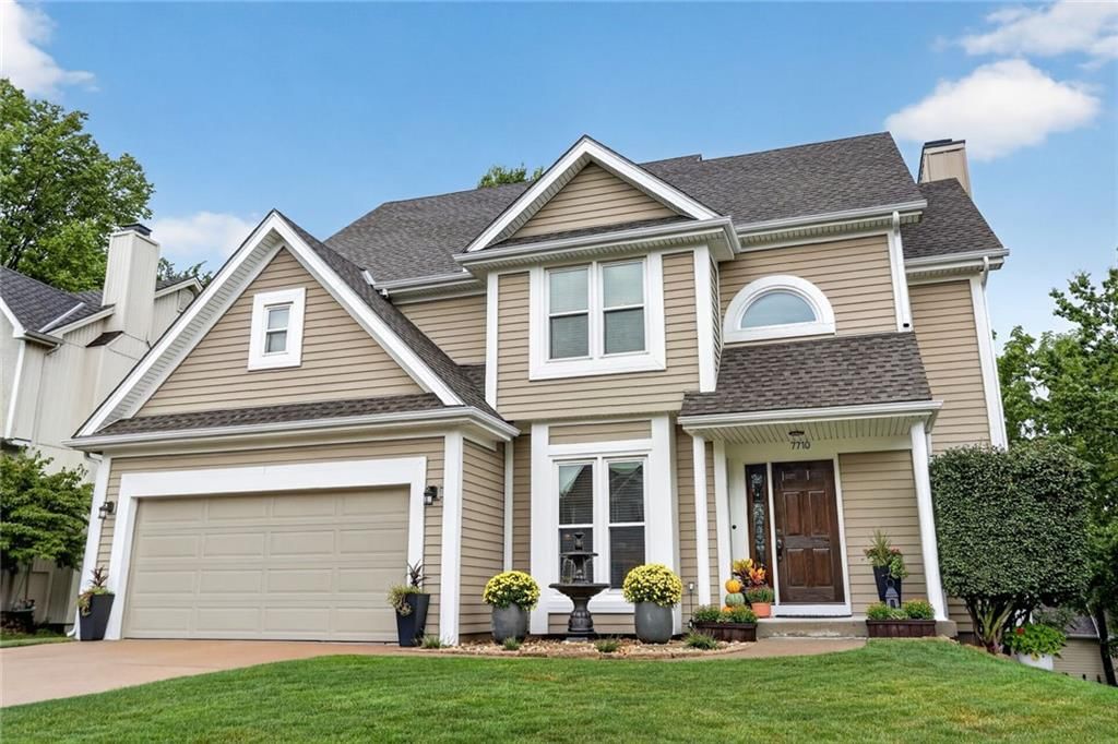 7710 N Pomona Place, Kansas City, MO