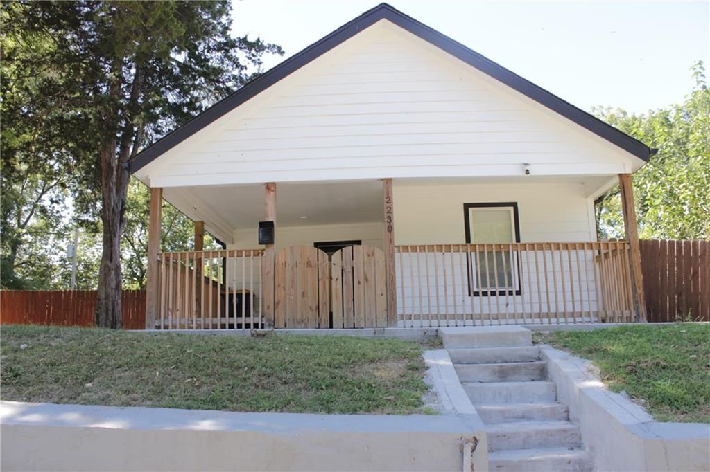 2230 Brighton Avenue, Kansas City, MO