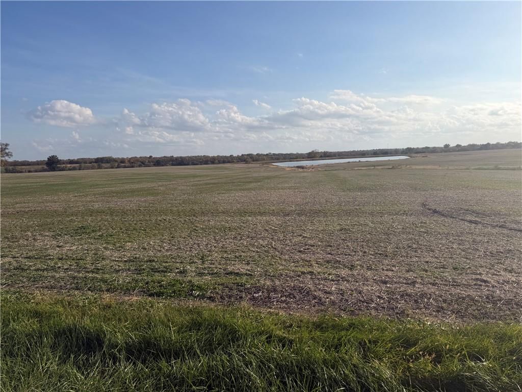 Photo 8 of 9 - Lot 3 East 203rd Street, Peculiar, MO 64708