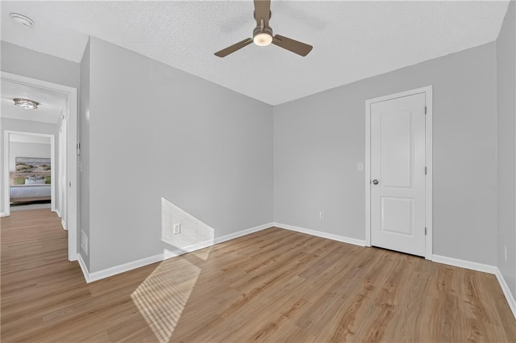 Photo 58 of 71 - 6529 NW Hidden Valley Road, Kansas City, MO 64152