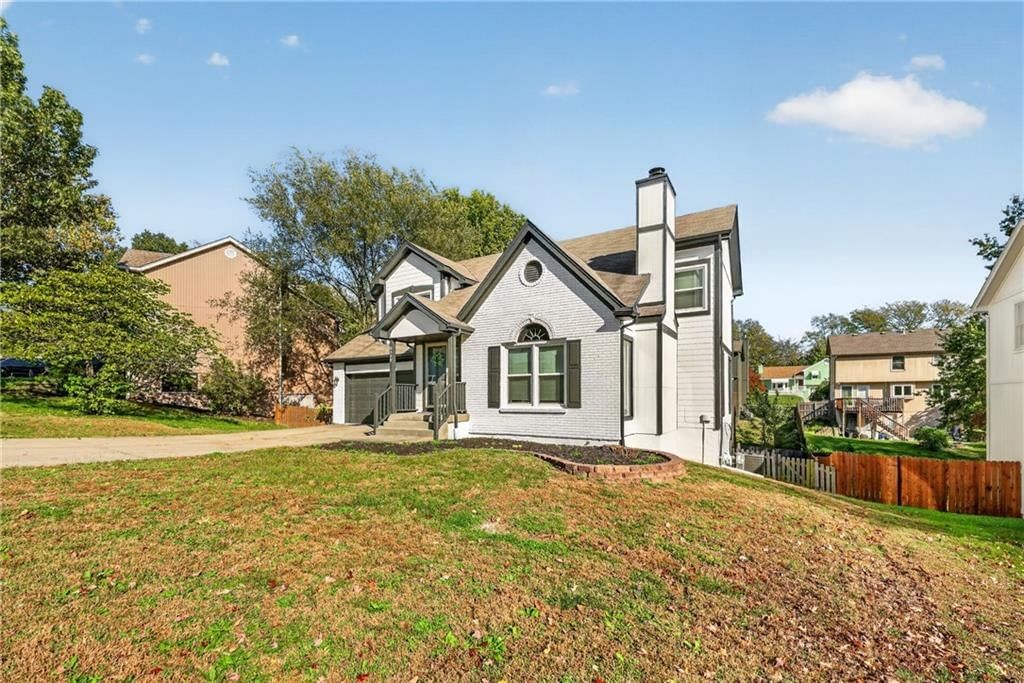 Photo 10 of 71 - 6529 NW Hidden Valley Road, Kansas City, MO 64152