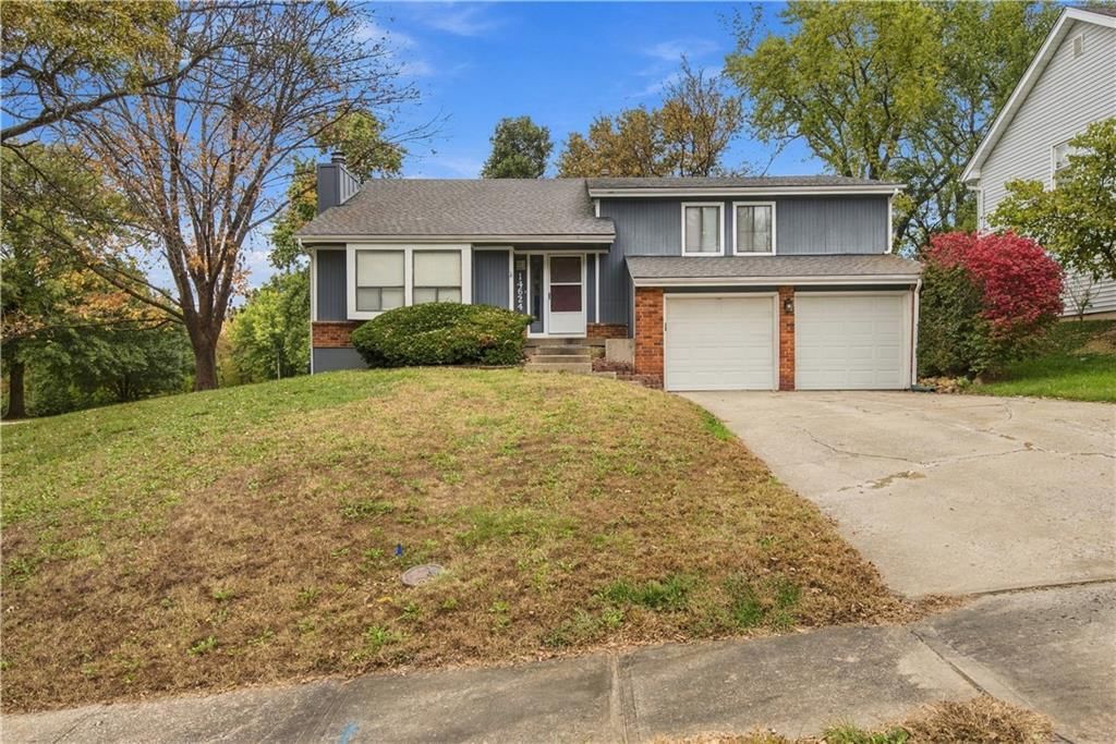 14624 W 91st Place, Lenexa, KS
