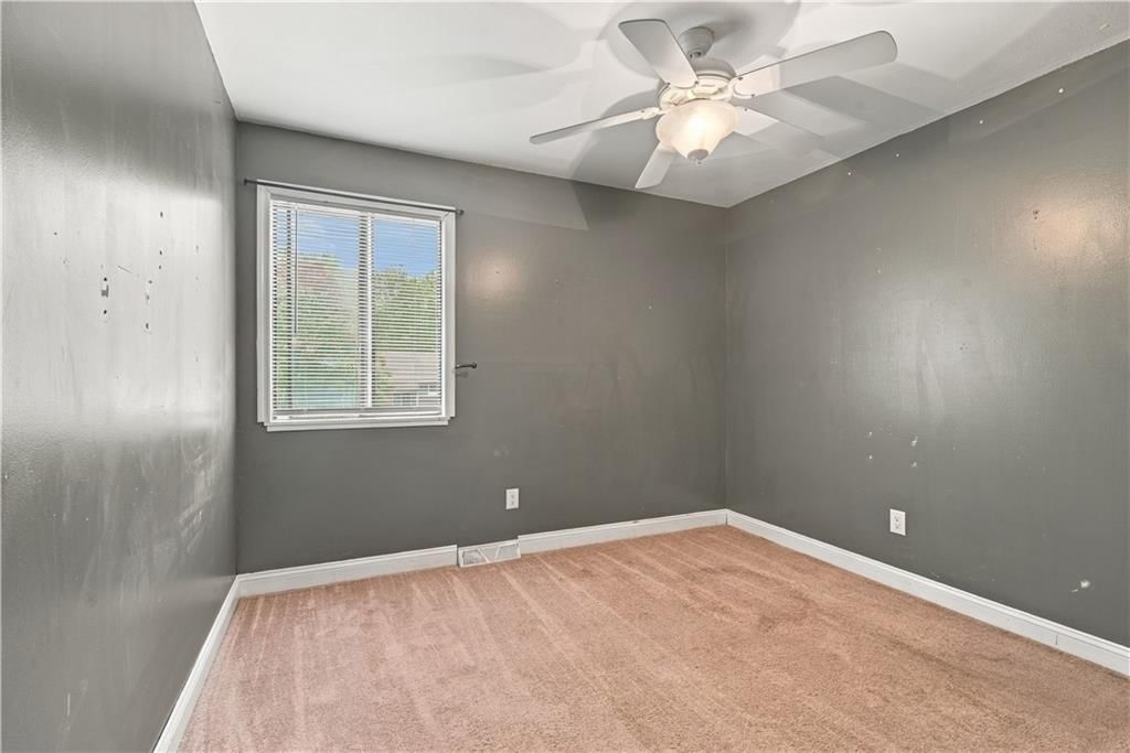 Carpet at 14624 W 91st Place, Lenexa, KS 66215