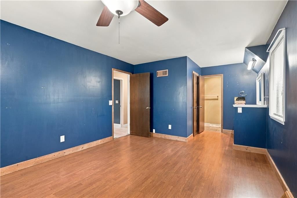 Photo 9 of 26 - 14624 W 91st Place, Lenexa, KS 66215