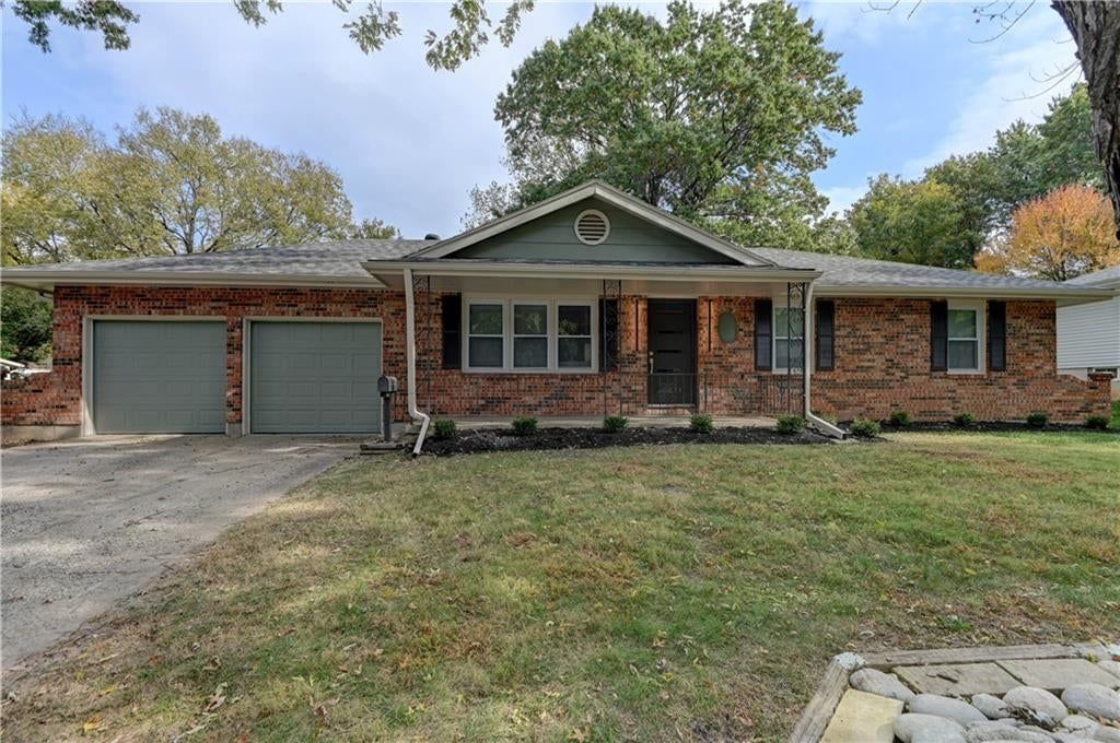 Photo 47 of 55 - 6513 Larsen Lane, Shawnee, KS 66203