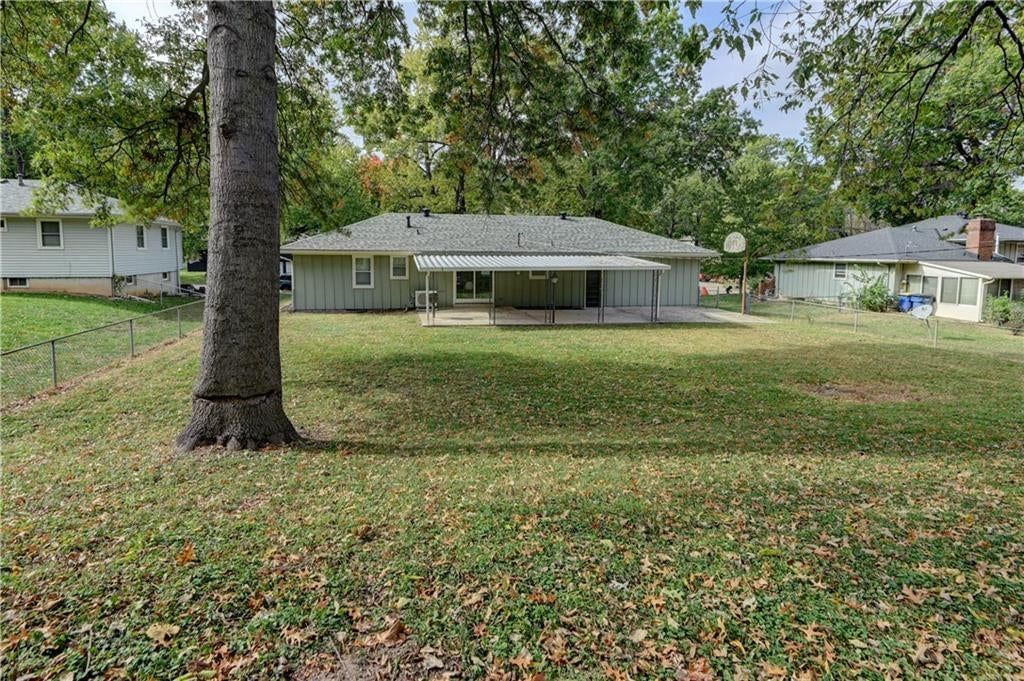 Photo 54 of 55 - 6513 Larsen Lane, Shawnee, KS 66203