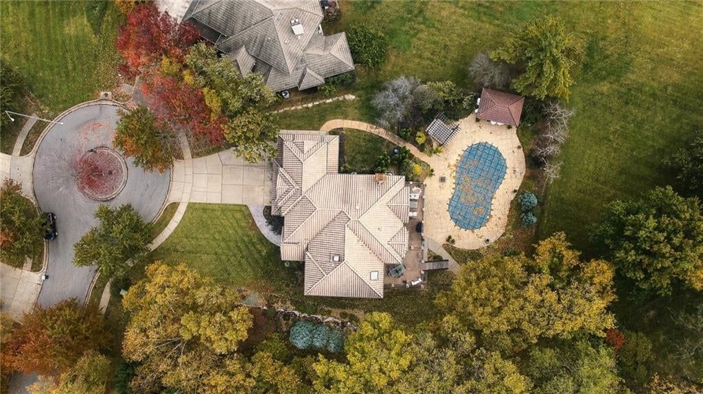 Fire pit at 1205 NW 43rd Terrace, Kansas City, MO 64116