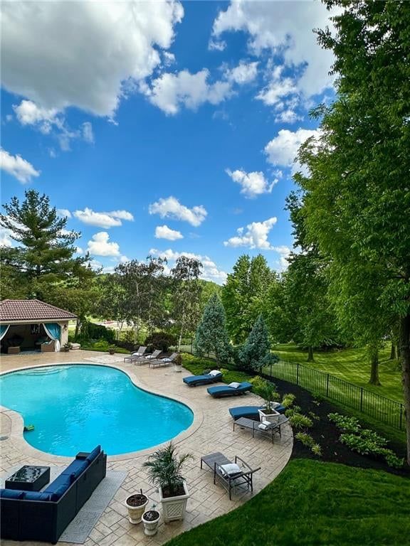 1205 NW 43rd Terrace, Kansas City, MO: listing photo 2