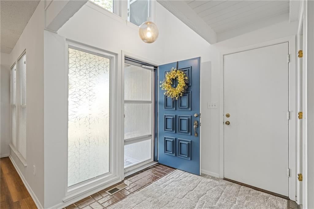 Photo 38 of 46 - 7900 Colony Lane, Lenexa, KS 66215