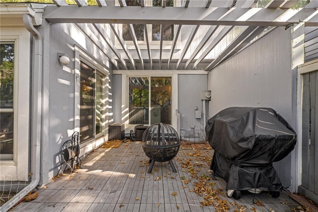 Photo 35 of 46 - 7900 Colony Lane, Lenexa, KS 66215