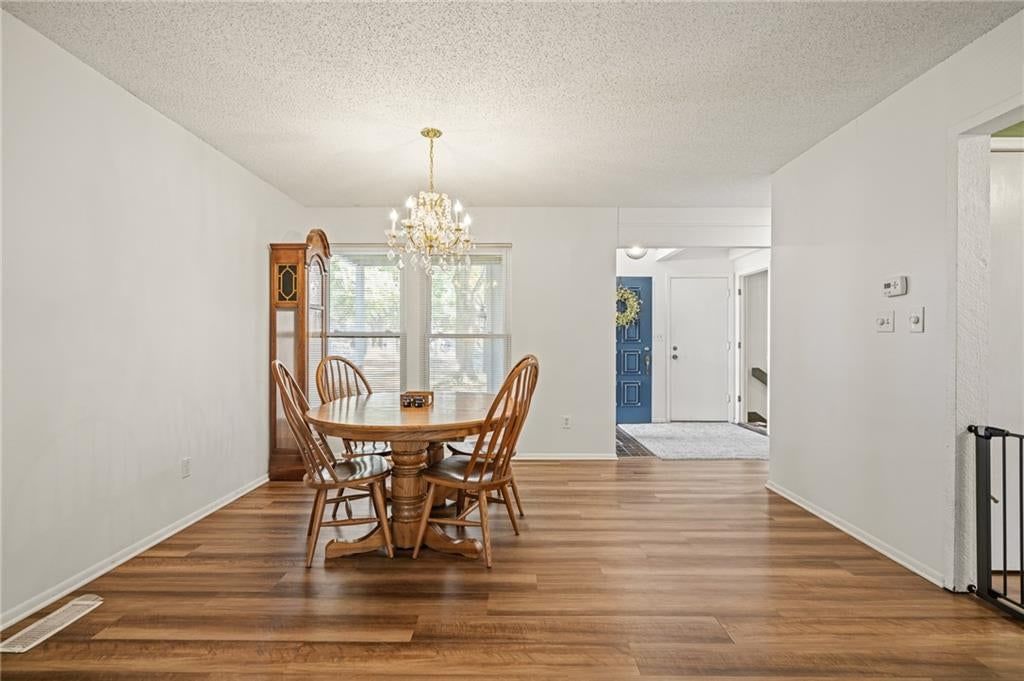Open floor plan at 7900 Colony Lane, Lenexa, KS 66215