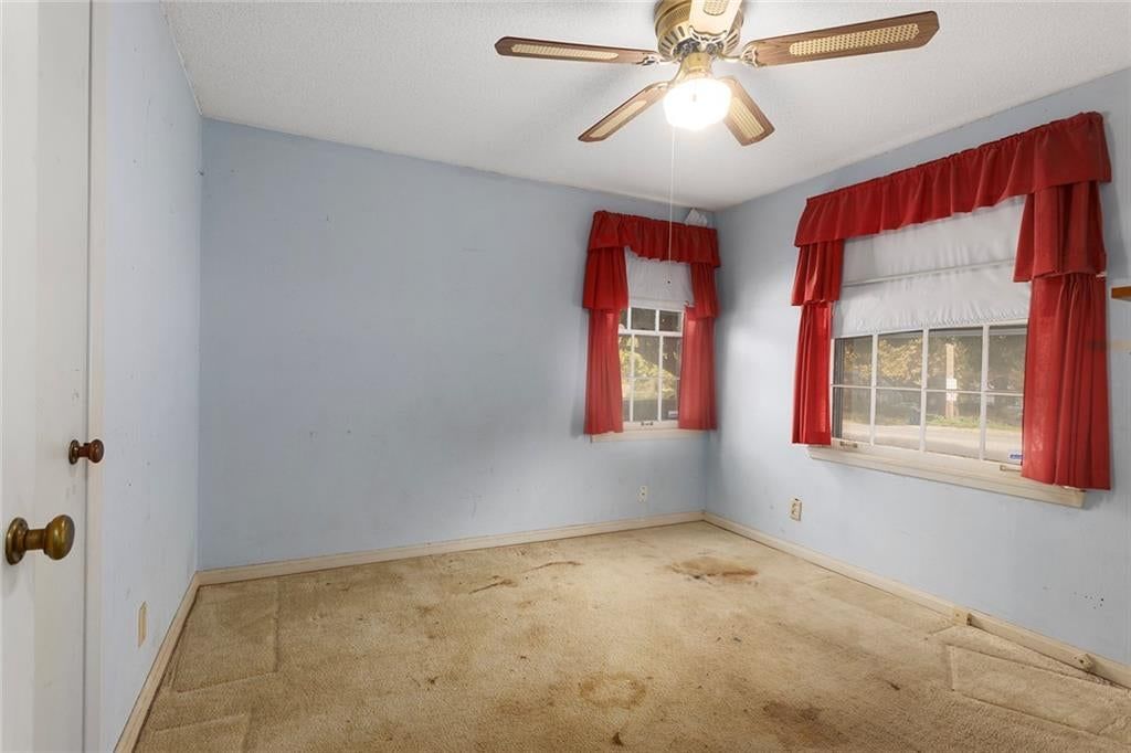 Photo 19 of 30 - 4509 W 75th Street, Prairie Village, KS 66208