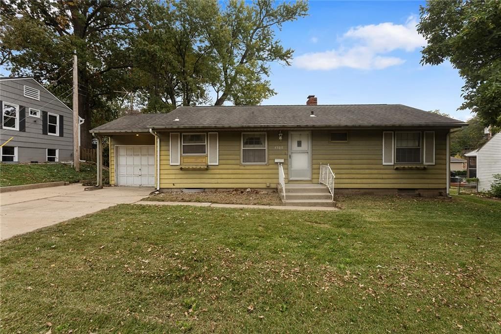 4509 W 75th Street, Prairie Village, KS