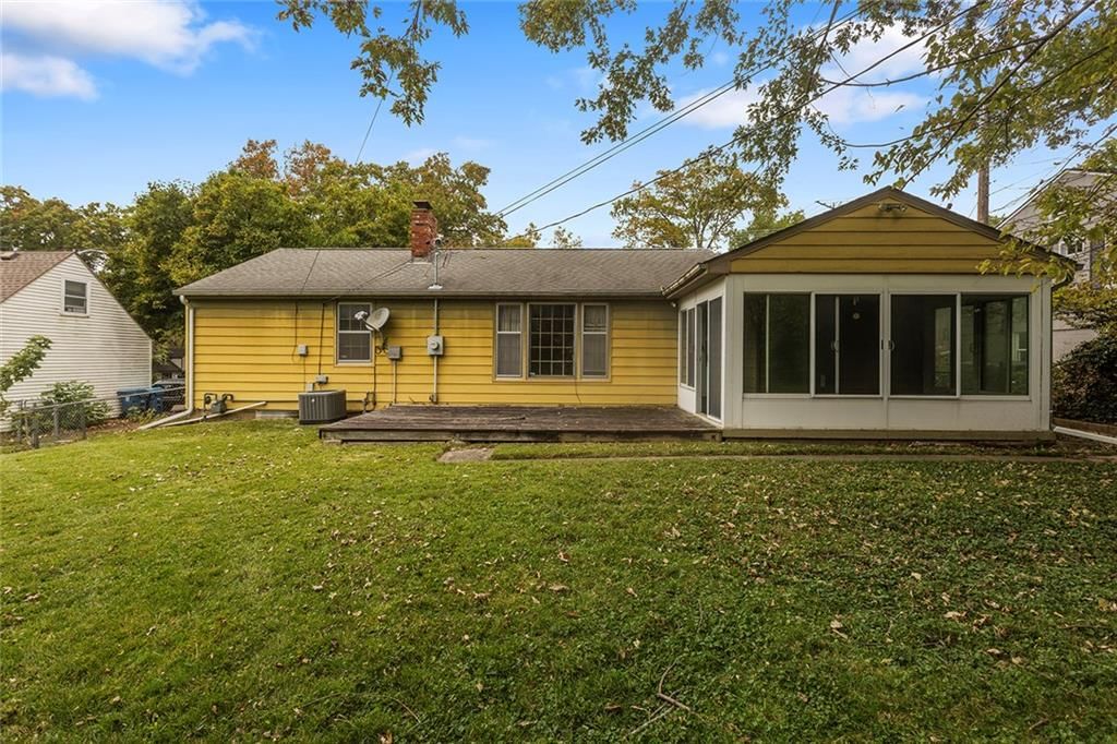 Photo 26 of 30 - 4509 W 75th Street, Prairie Village, KS 66208