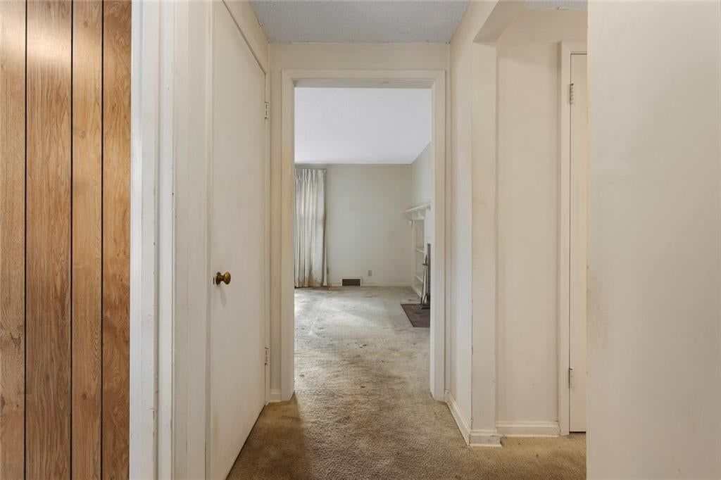4509 W 75th Street, Prairie Village, KS: listing photo 2