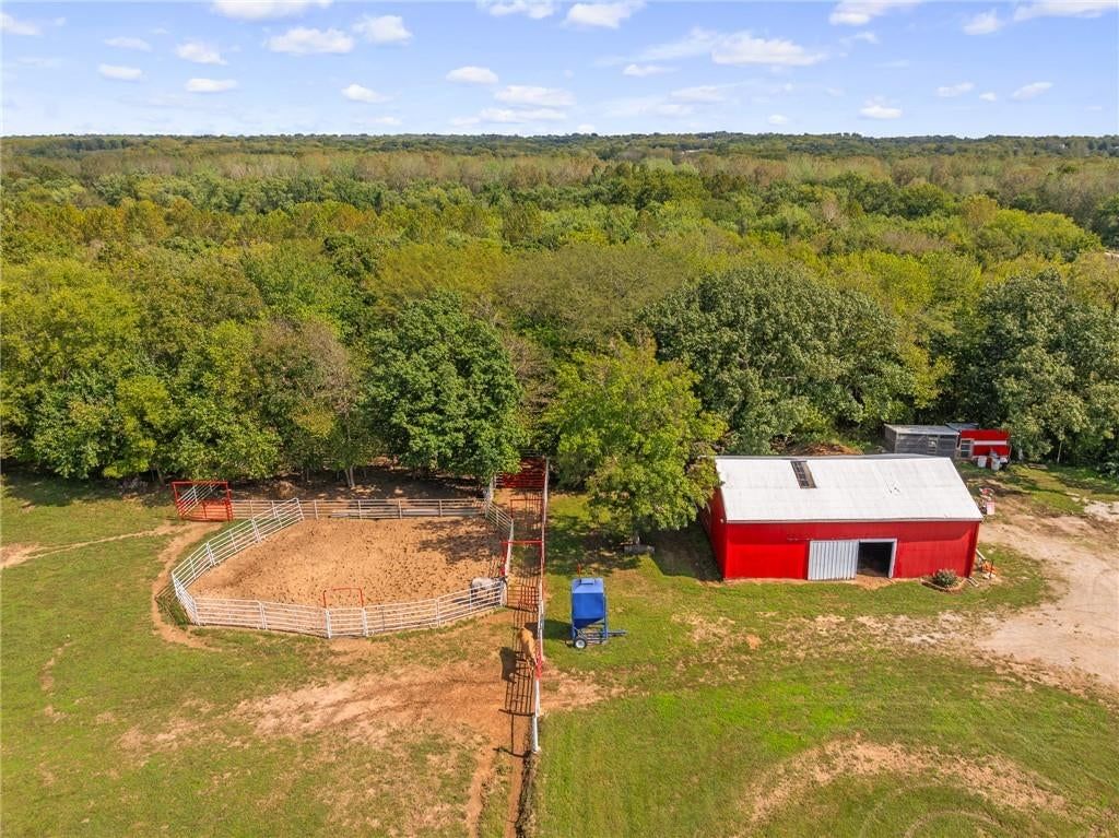 Photo 11 of 12 - 24822 W 223 Street, Spring Hill, KS 66083