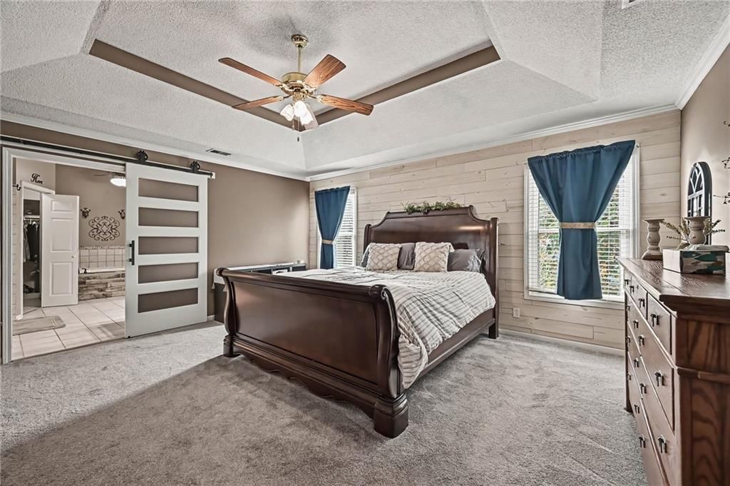Photo 17 of 42 - 21711 W 51st Place, Shawnee, KS 66226