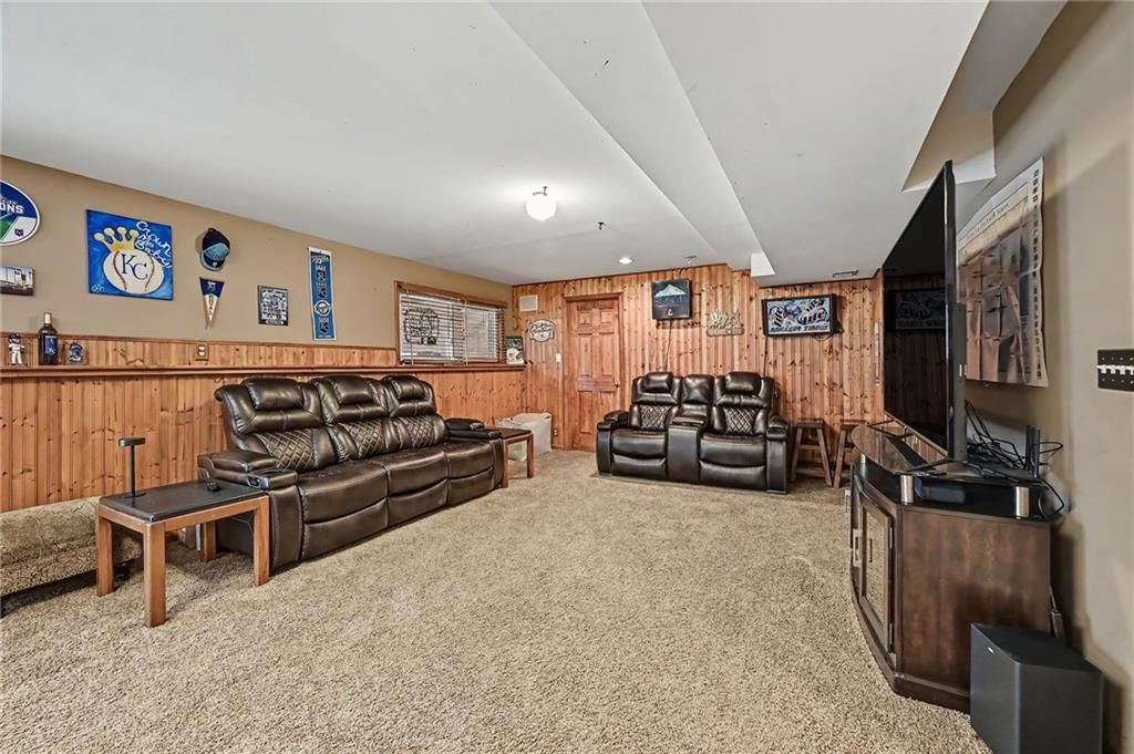 Finished basement at 21711 W 51st Place, Shawnee, KS 66226